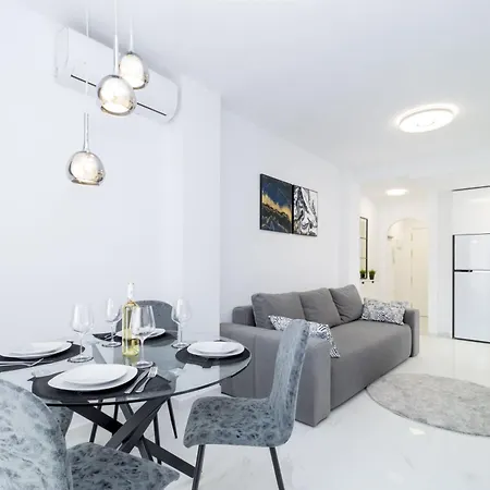 Espanatour Daniel Apartamento *